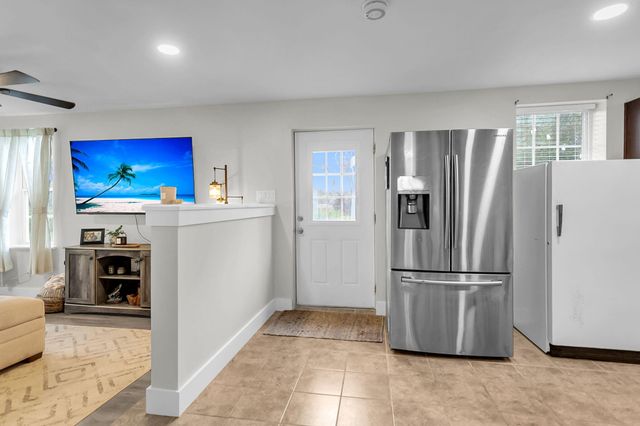 6504 Rozier Road, Meggett, SC 29449