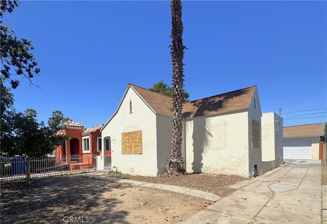523 W 102nd Street, Los Angeles, CA 90044