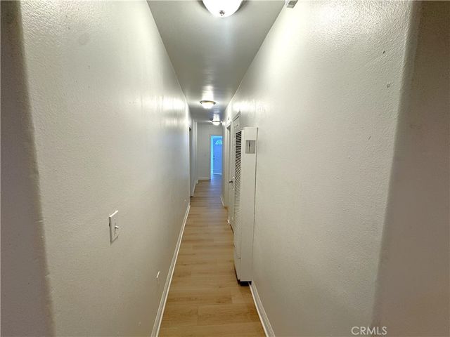 523 W 102nd Street, Los Angeles, CA 90044