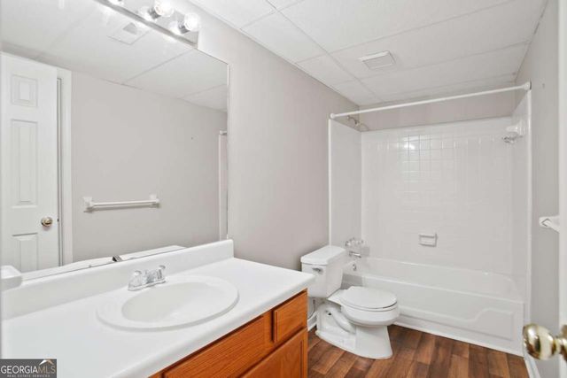 5705 Glandor Drive SE, Mableton, GA 30126