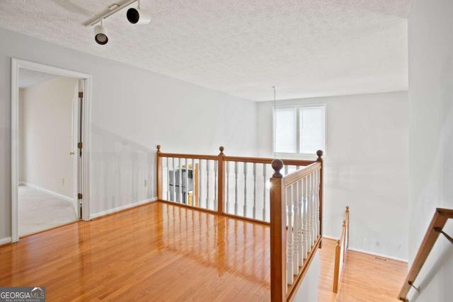 5705 Glandor Drive SE, Mableton, GA 30126