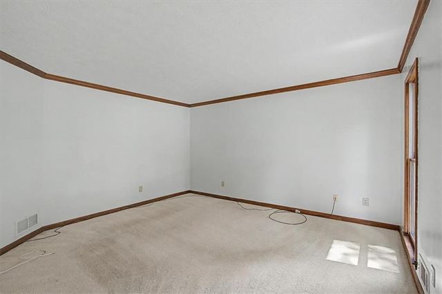 4352 Deerbrook Way, Lilburn, GA 30047