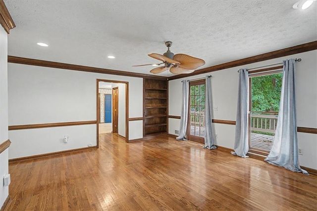 4352 Deerbrook Way, Lilburn, GA 30047
