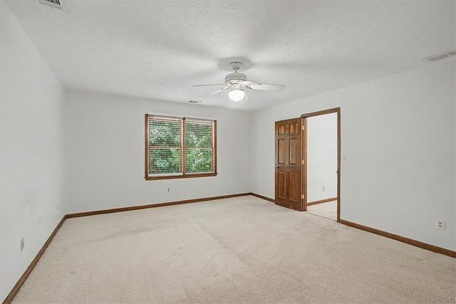 4352 Deerbrook Way, Lilburn, GA 30047