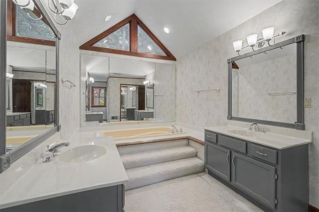 4352 Deerbrook Way, Lilburn, GA 30047