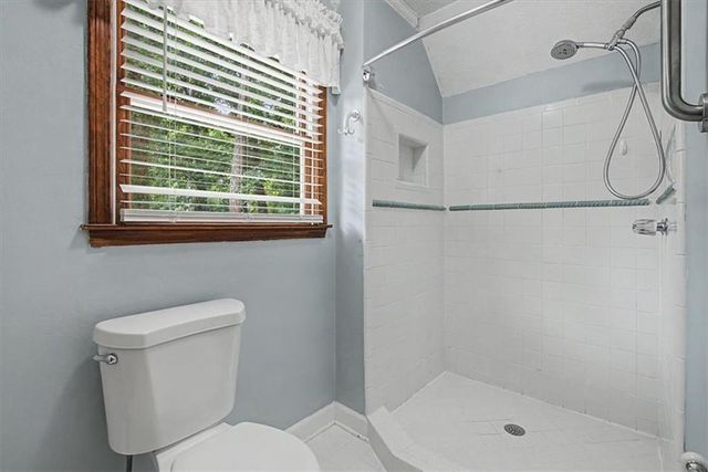 4352 Deerbrook Way, Lilburn, GA 30047