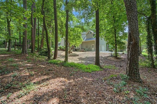 4352 Deerbrook Way, Lilburn, GA 30047