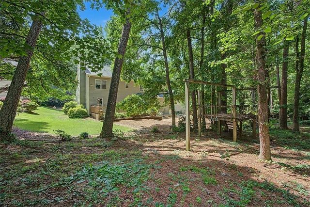 4352 Deerbrook Way, Lilburn, GA 30047