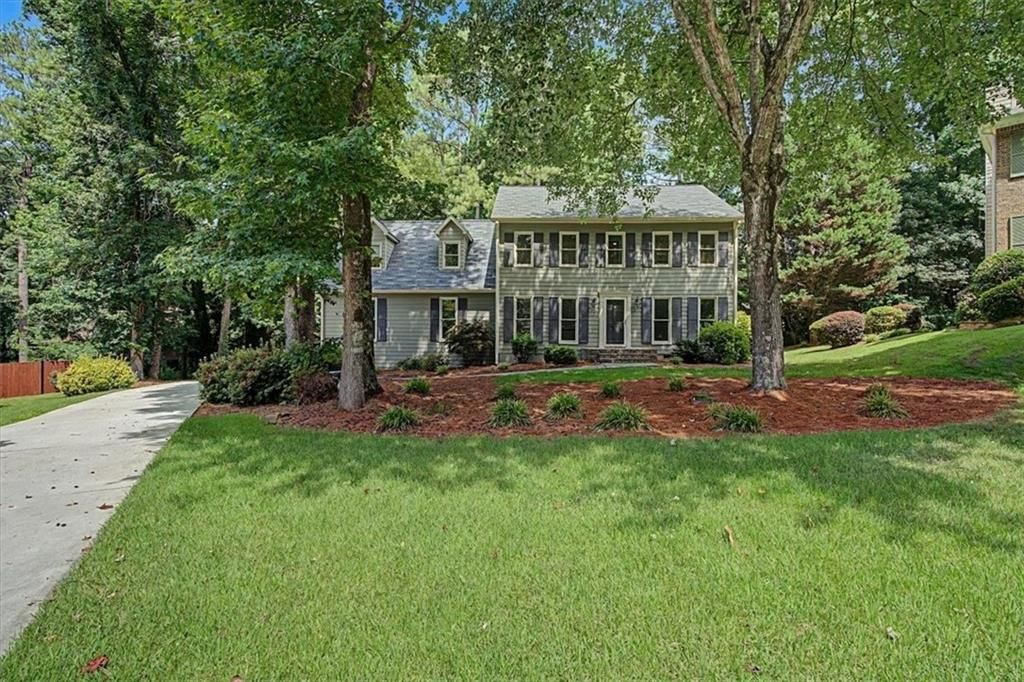 4352 Deerbrook Way, Lilburn, GA 30047