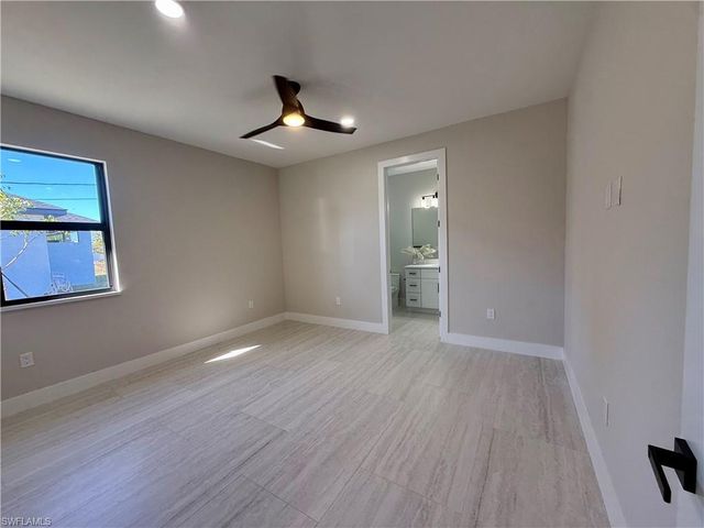 102 NE 8th PL, Cape Coral, FL 33993