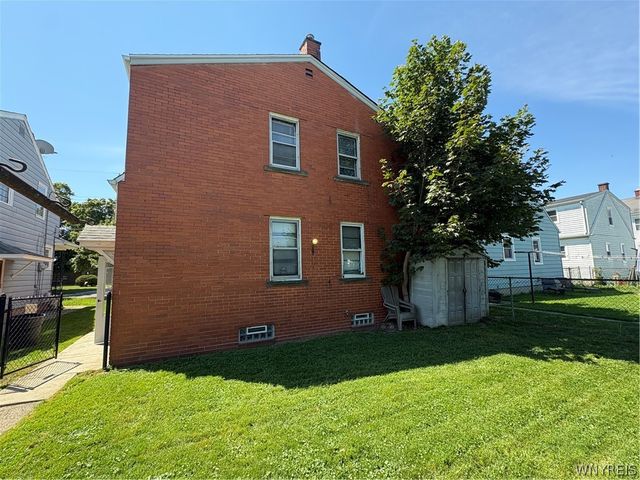 2438 Forest Avenue, Niagara Falls, NY 14301