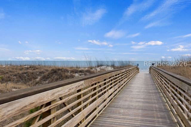 125 Shipyard Dr Apt 124, Hilton Head Island, SC 29928