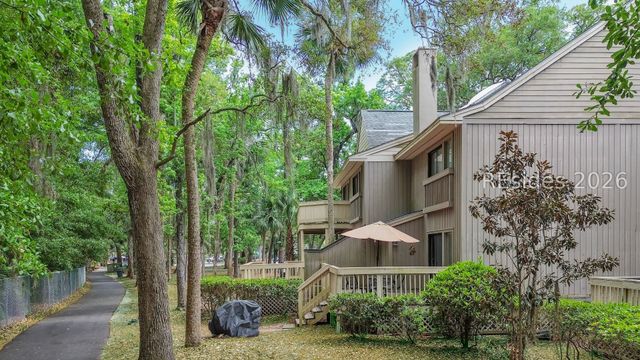 125 Shipyard Dr Apt 124, Hilton Head Island, SC 29928
