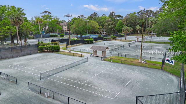 125 Shipyard Dr Apt 124, Hilton Head Island, SC 29928