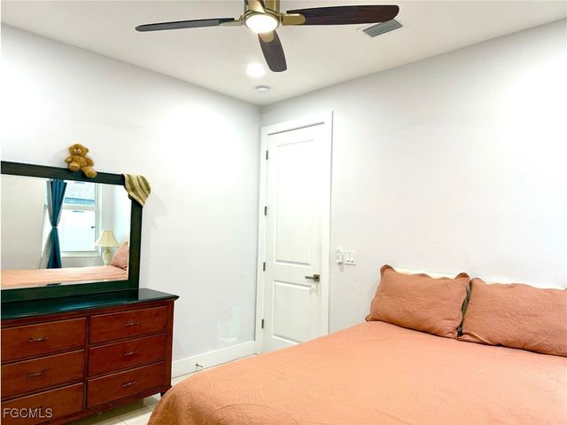 1806 NW 24th AVE, Cape Coral, FL 33993