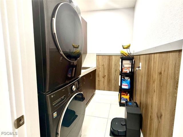 1806 NW 24th AVE, Cape Coral, FL 33993