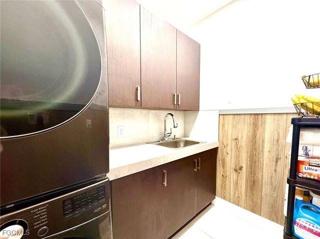 1806 NW 24th AVE, Cape Coral, FL 33993