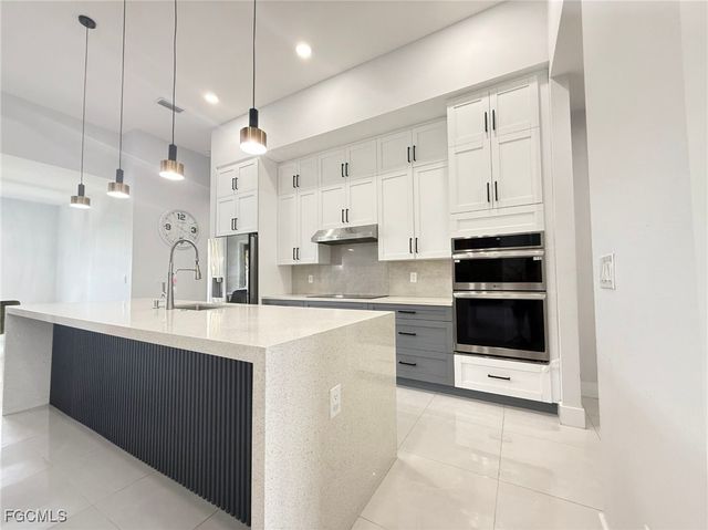 1806 NW 24th AVE, Cape Coral, FL 33993