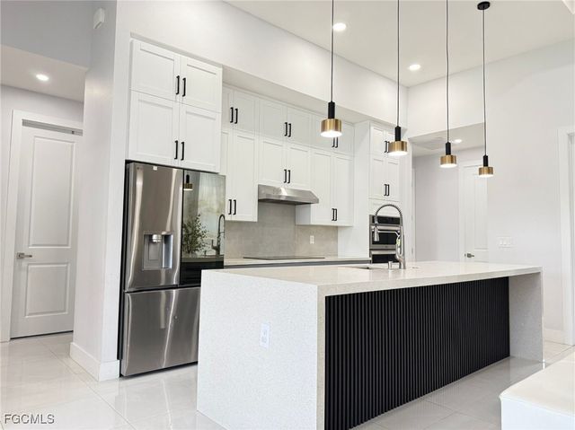 1806 NW 24th AVE, Cape Coral, FL 33993