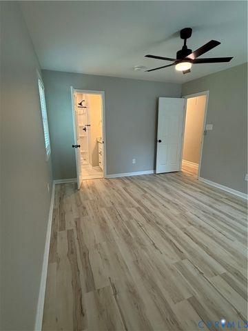 8718 Huntingcreek Cir, North Chesterfield, VA 23237