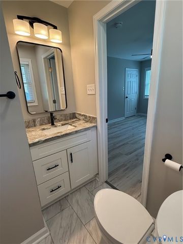 8718 Huntingcreek Cir, North Chesterfield, VA 23237