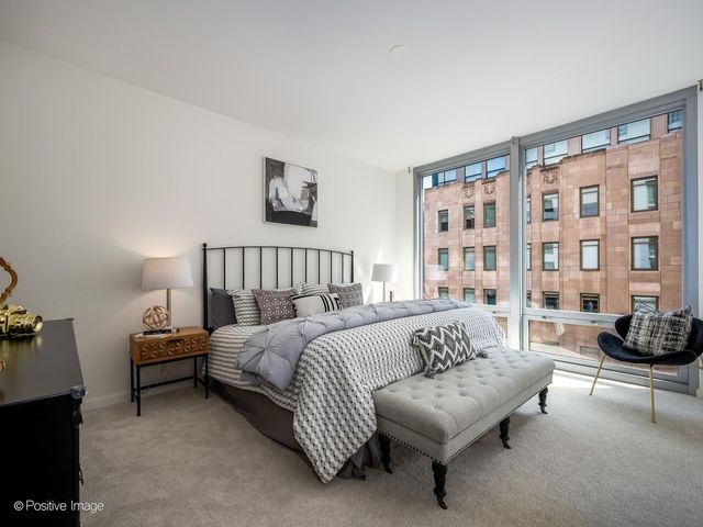 160 E Illinois Street 901, Chicago, IL 60611