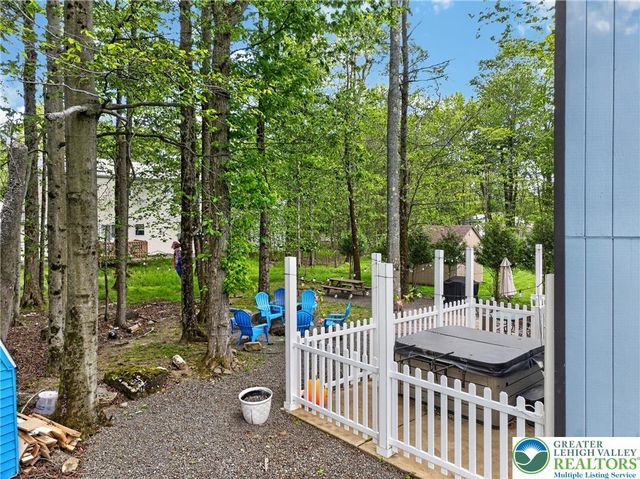 3335 Woodland Drive, Coolbaugh Twp, PA 18466