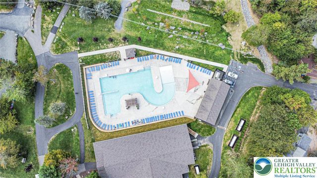 3335 Woodland Drive, Coolbaugh Twp, PA 18466