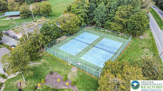 3335 Woodland Drive, Coolbaugh Twp, PA 18466