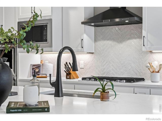 4344 Shivaree Court, Timnath, CO 80547