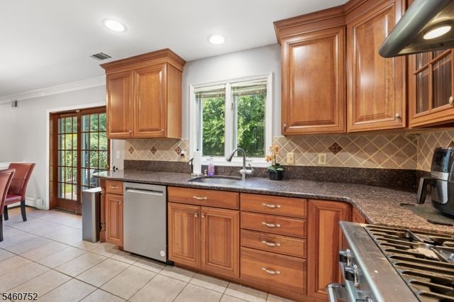 3 Hughey Lane, Hillsborough Twp., NJ 08844