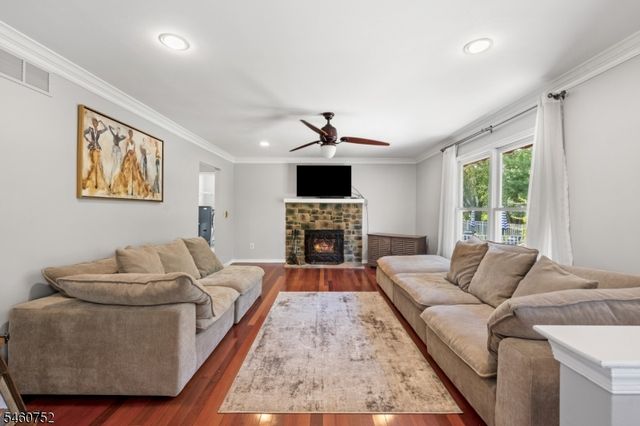 3 Hughey Lane, Hillsborough Twp., NJ 08844