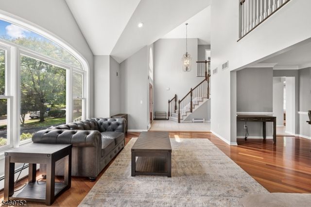 3 Hughey Lane, Hillsborough Twp., NJ 08844