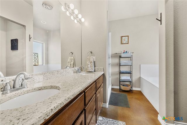 16035 Brazos Drive, Temple, TX 76502