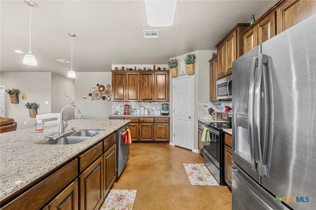 16035 Brazos Drive, Temple, TX 76502