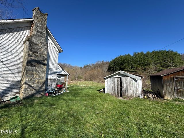 25163 Rich Valley Road, Abingdon, VA 24210