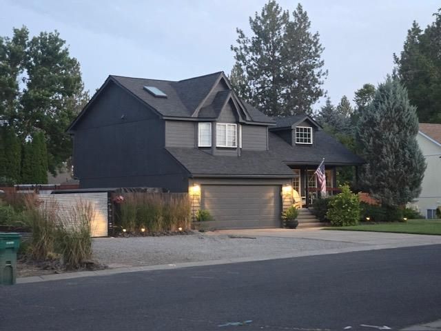 10224 N Parkside Dr, Nine Mile Falls, WA 99026