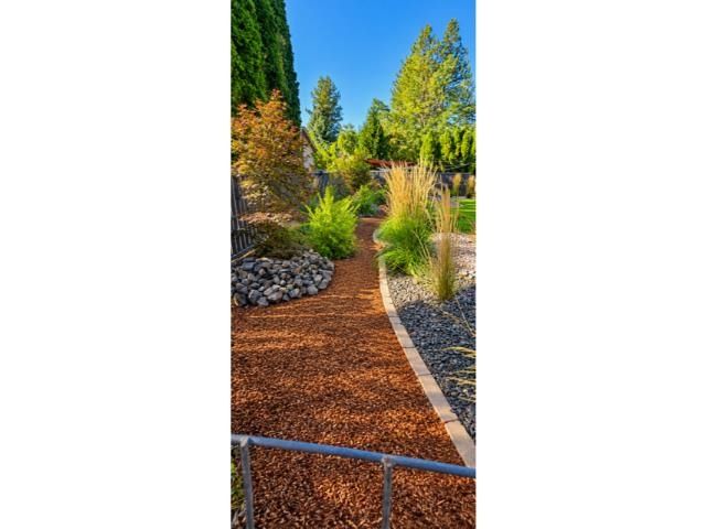 10224 N Parkside Dr, Nine Mile Falls, WA 99026