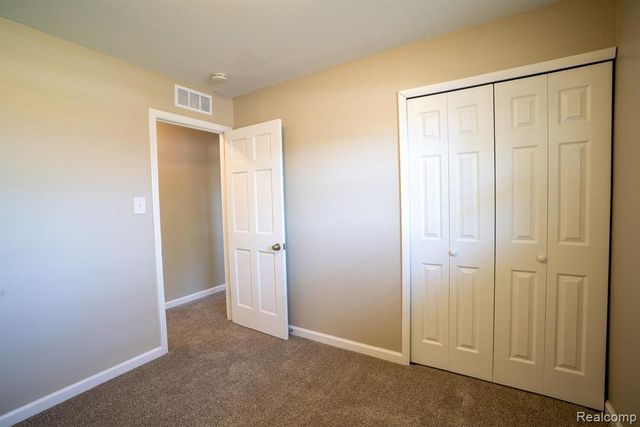 18580 Marsha Street, Riverview, MI 48193