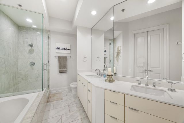 717 S Riverside Dr Apt 603, Memphis, TN 38103