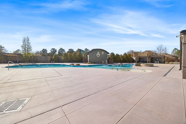 717 S Riverside Dr Apt 603, Memphis, TN 38103