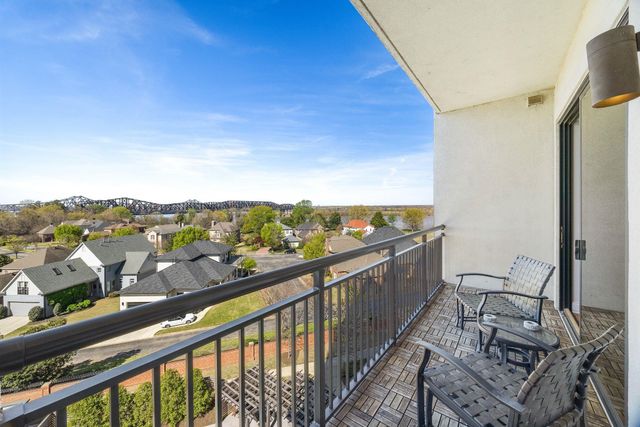 717 S Riverside Dr Apt 603, Memphis, TN 38103
