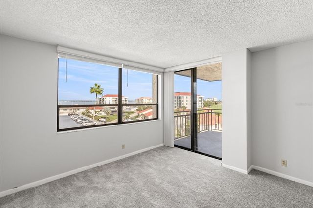 6279 SUN BOULEVARD 503, St Petersburg, FL 33715