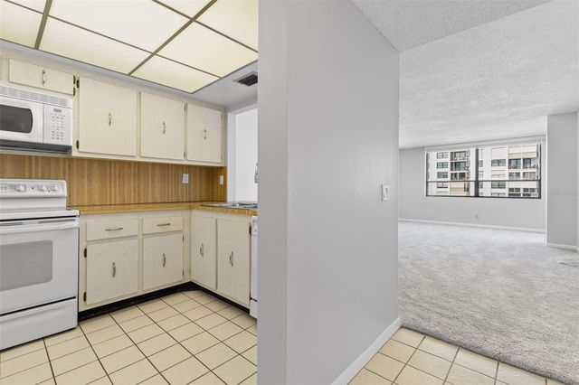 6279 SUN BOULEVARD 503, St Petersburg, FL 33715