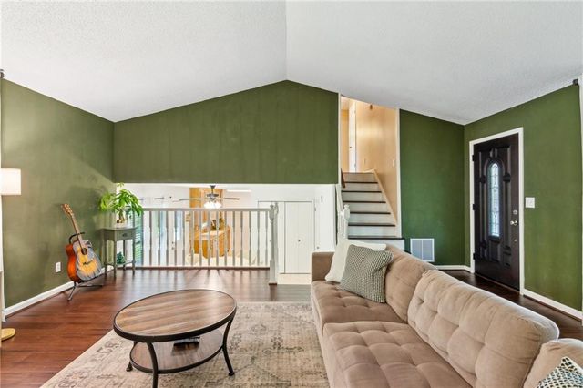 355 Cross Creek Place, Auburn, GA 30011