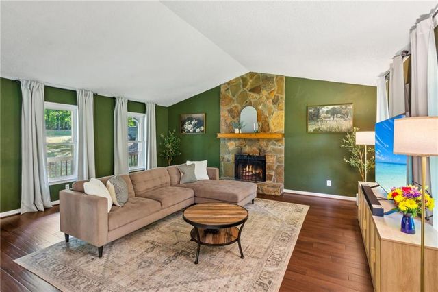 355 Cross Creek Place, Auburn, GA 30011