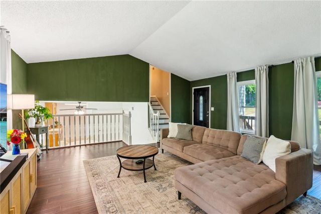 355 Cross Creek Place, Auburn, GA 30011