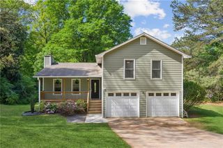 355 Cross Creek Place, Auburn, GA 30011