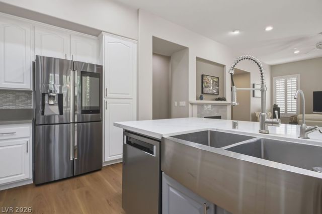 2813 Winslow Springs Drive, Henderson, NV 89052