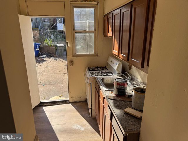 3527 E FAYETTE ST, Baltimore, MD 21224